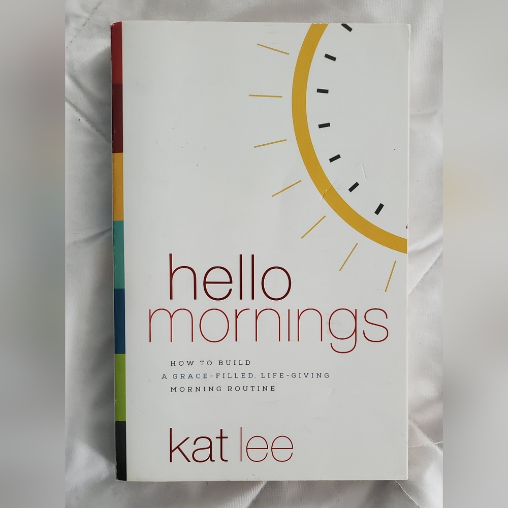 3/$15 Hello Mornings book by Kat Lee